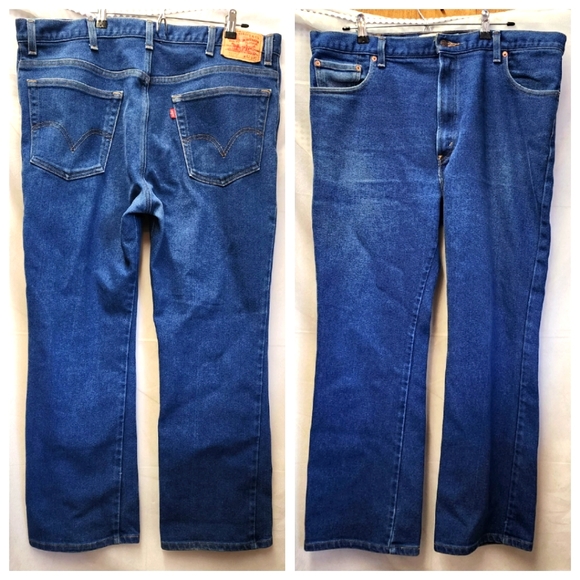 Levi's Other - Levi's 517 Bootcut jeans